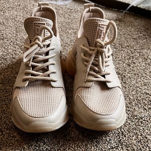 STEVE MADDEN 💕💕